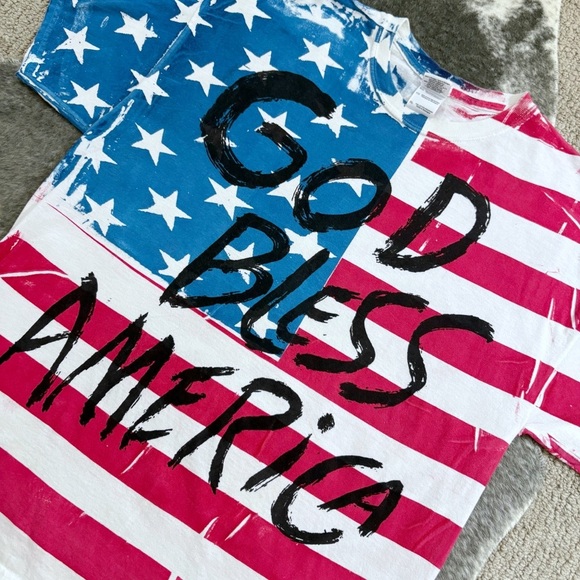 Vintage God Bless America All Over Print T-Shirt - Picture 3 of 10